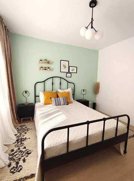 Lujerului, Militari,